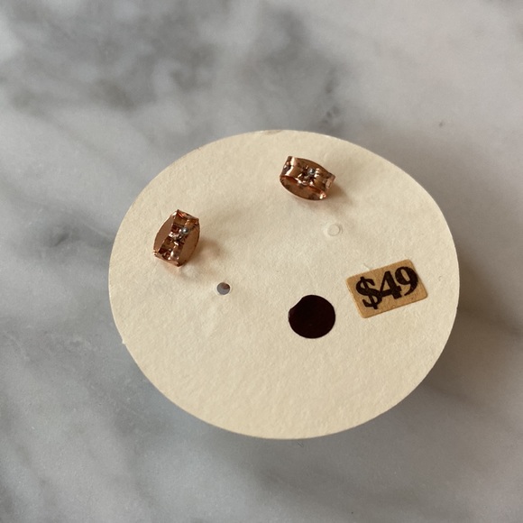 Earrings - Picture 3 of 4